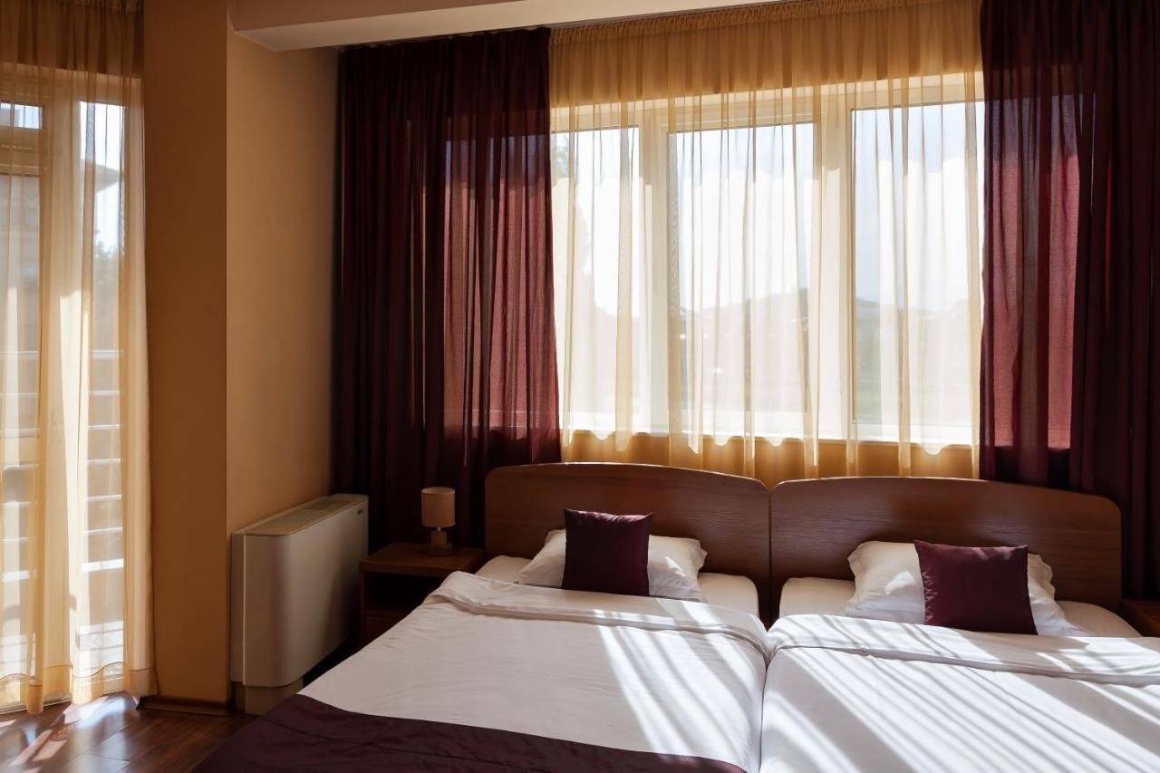 Family Hotel Gerdjika Plovdiv Exteriör bild